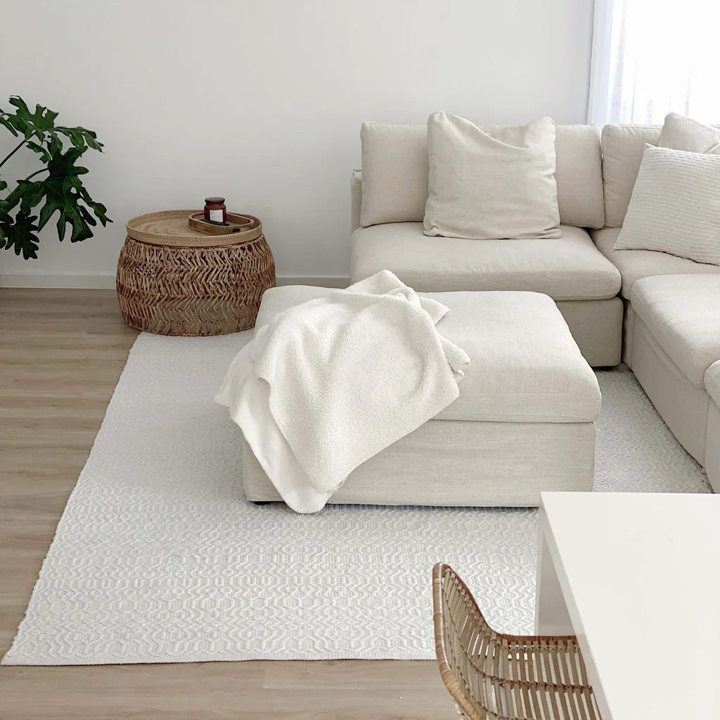 ESSA - Ivy Ivory Indoor Outdoor PET Rug
